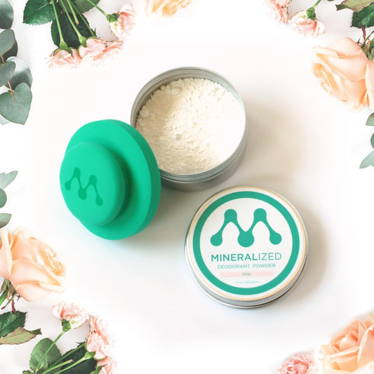 powder: sample (rose), powder deodorant, non-toxic deodorant, clean, sustainable deodorant, effective natural deodorant.